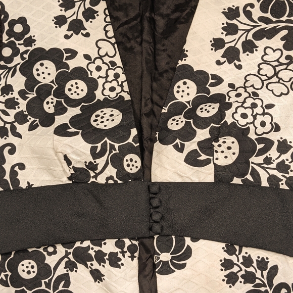 Vintage 1970's long open front hostess vest dress - Picture 6 of 6